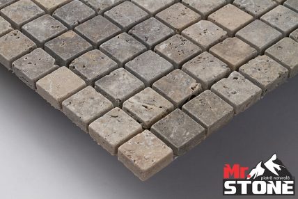 mozaic-travertin-silver-tumbled-2,3x2,3-detaliu